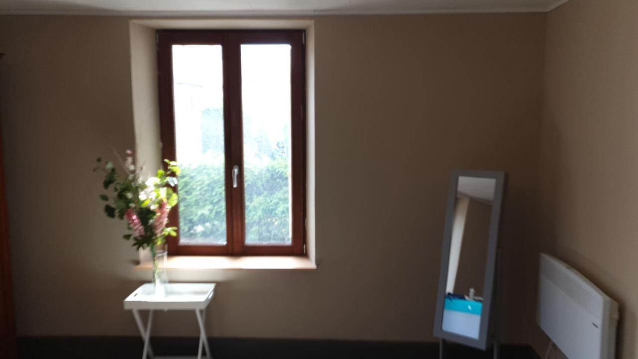 Au Pied Du Gazon Apartment Saint-Maurice-sur-Moselle Exterior foto